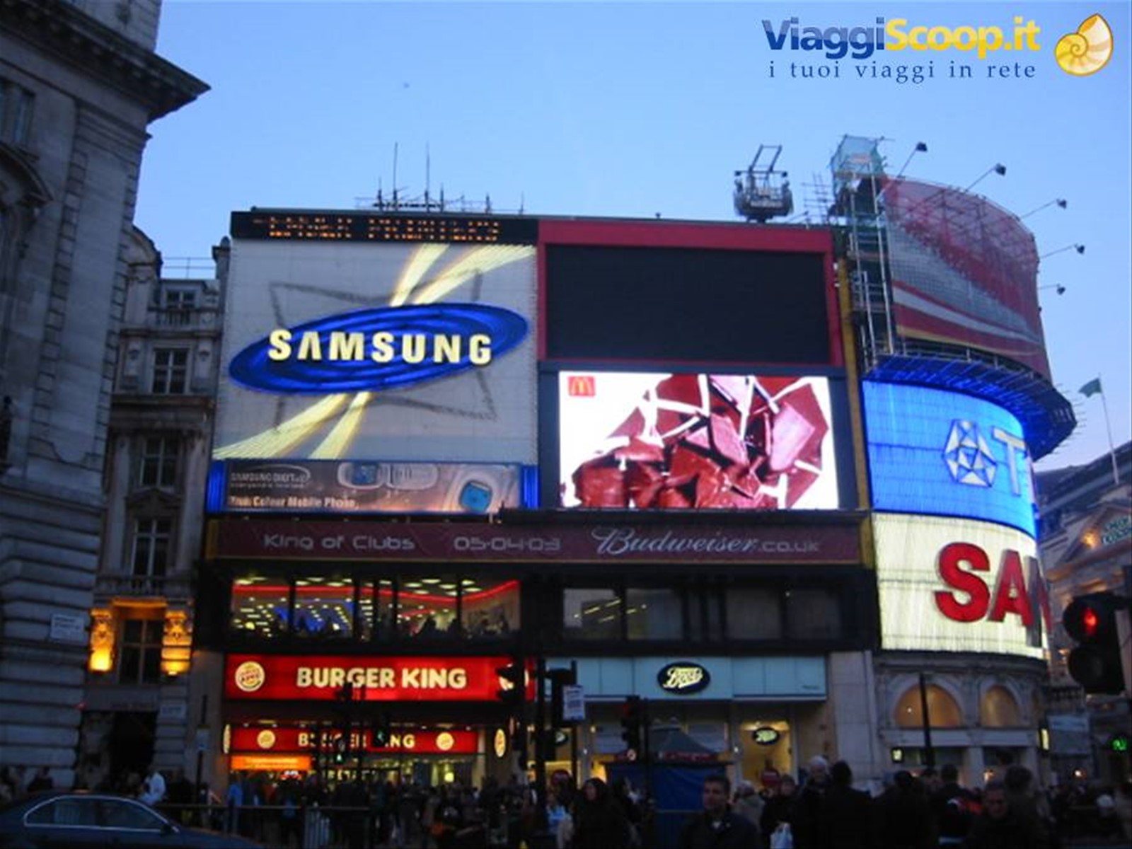 piccadilly circus