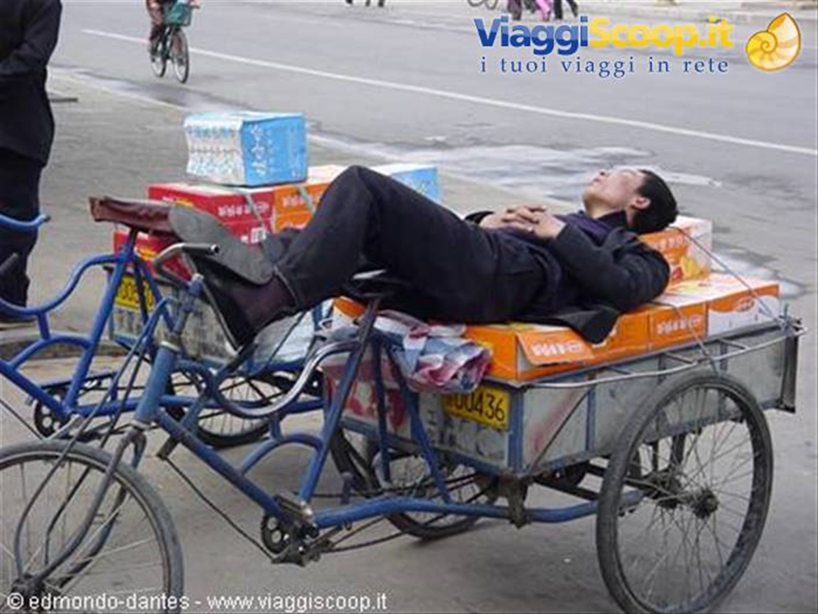 Per le strade di Lhasa