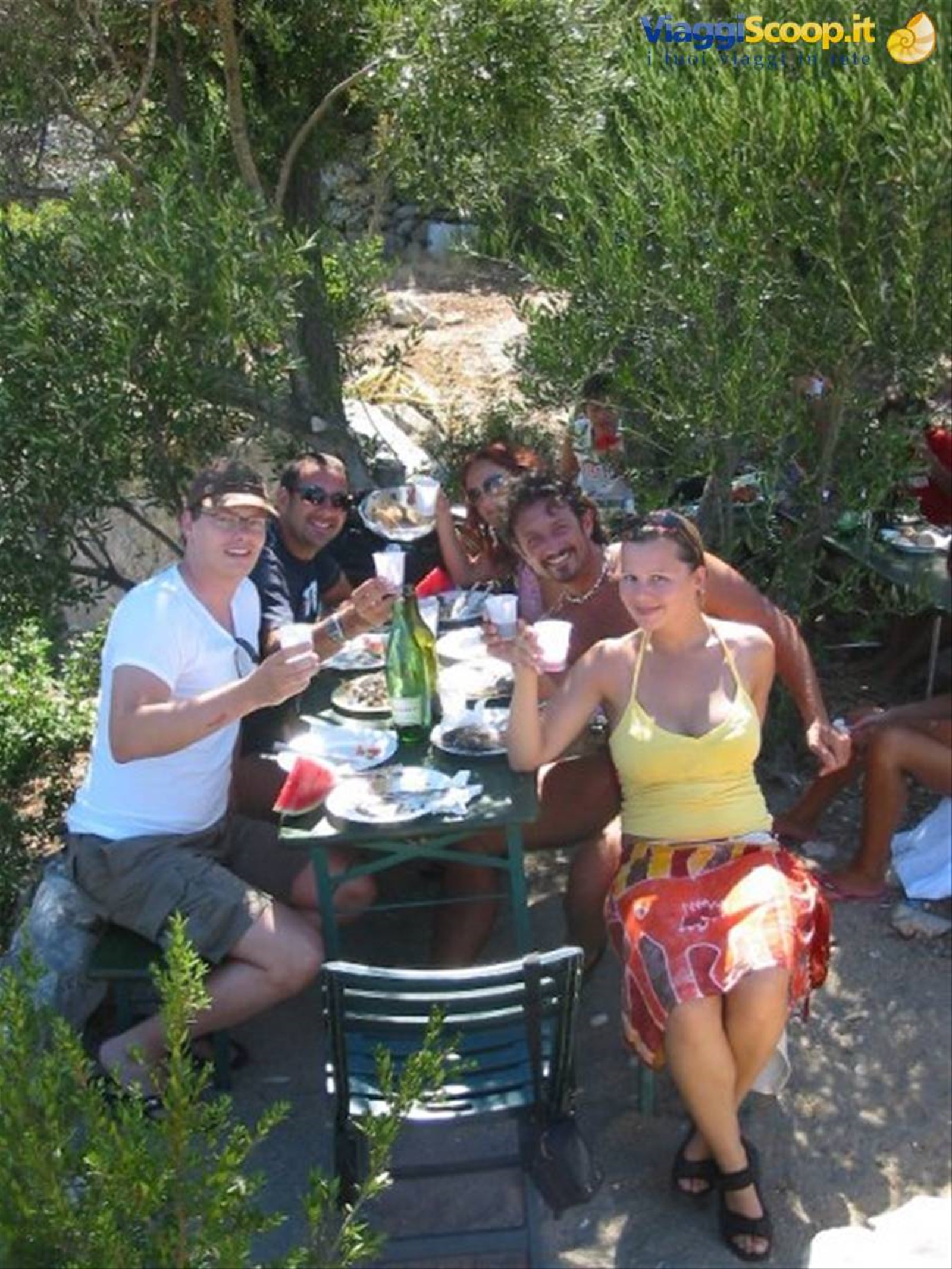 sosta pranzo presso un isoletta delle Kornati