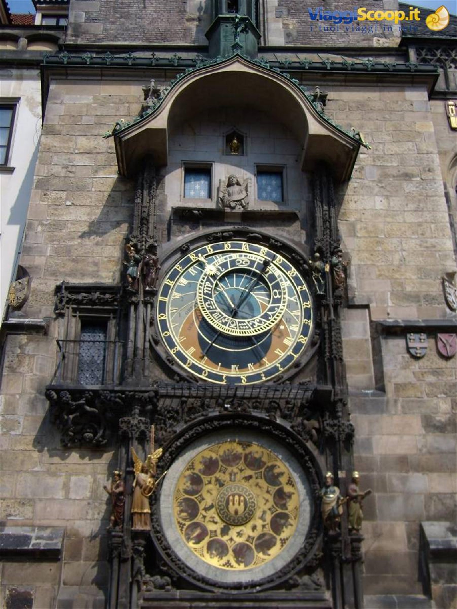l'orologio astronomico delMunicipio