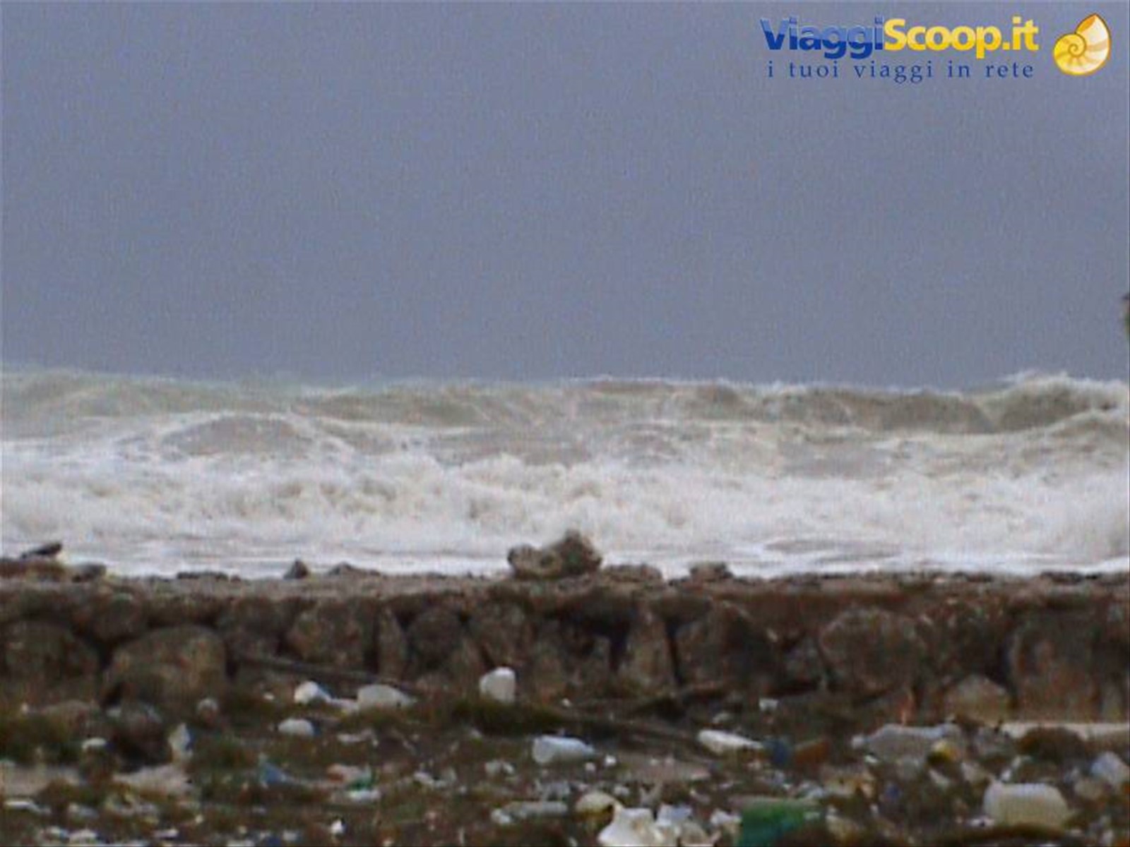 tempesta tropicale