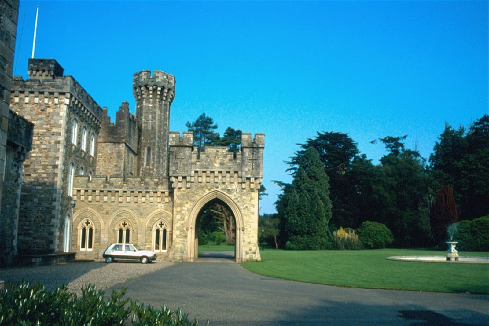 Johnstone Castle