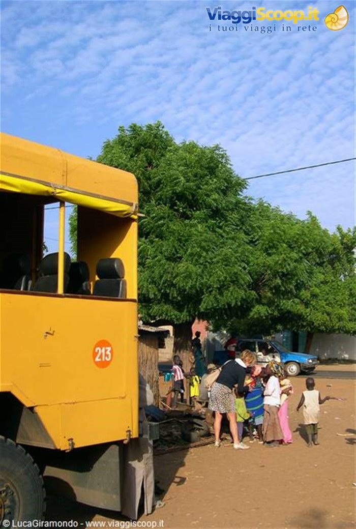 ... per le strade del Senegal