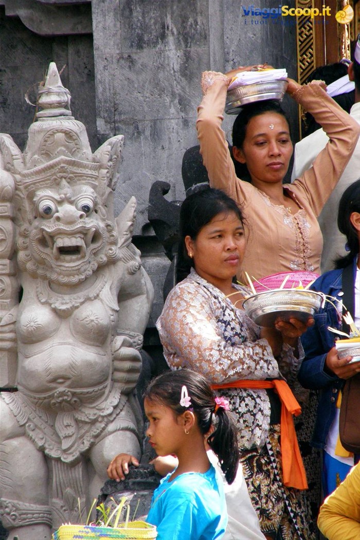Goa Lawah