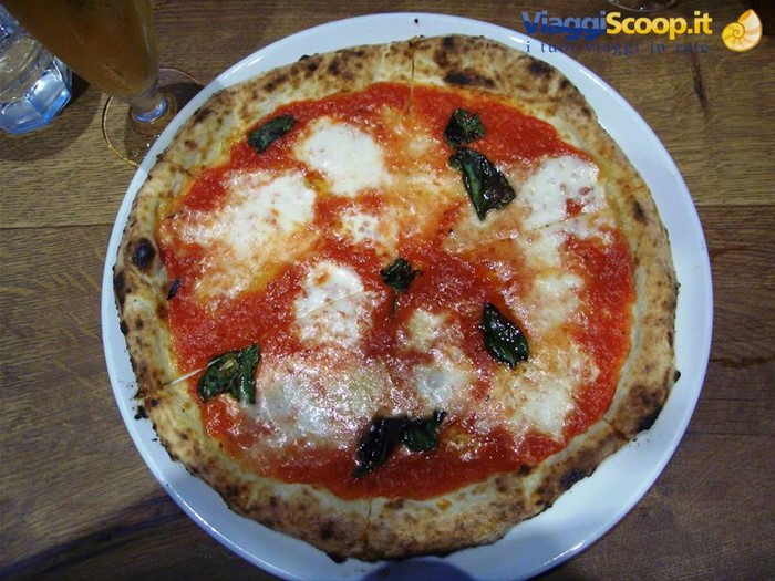 Kyoto...pizza da salvatore cuomo...una delizia!