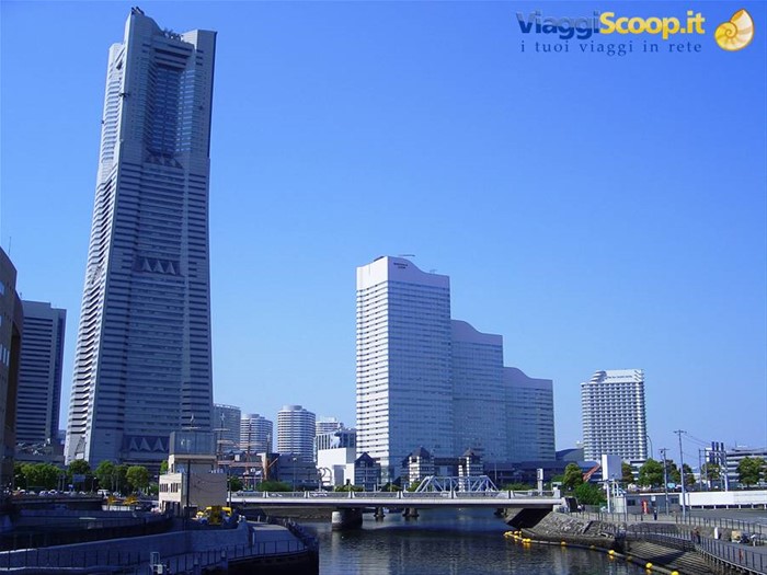 Yokohama tower...290m!