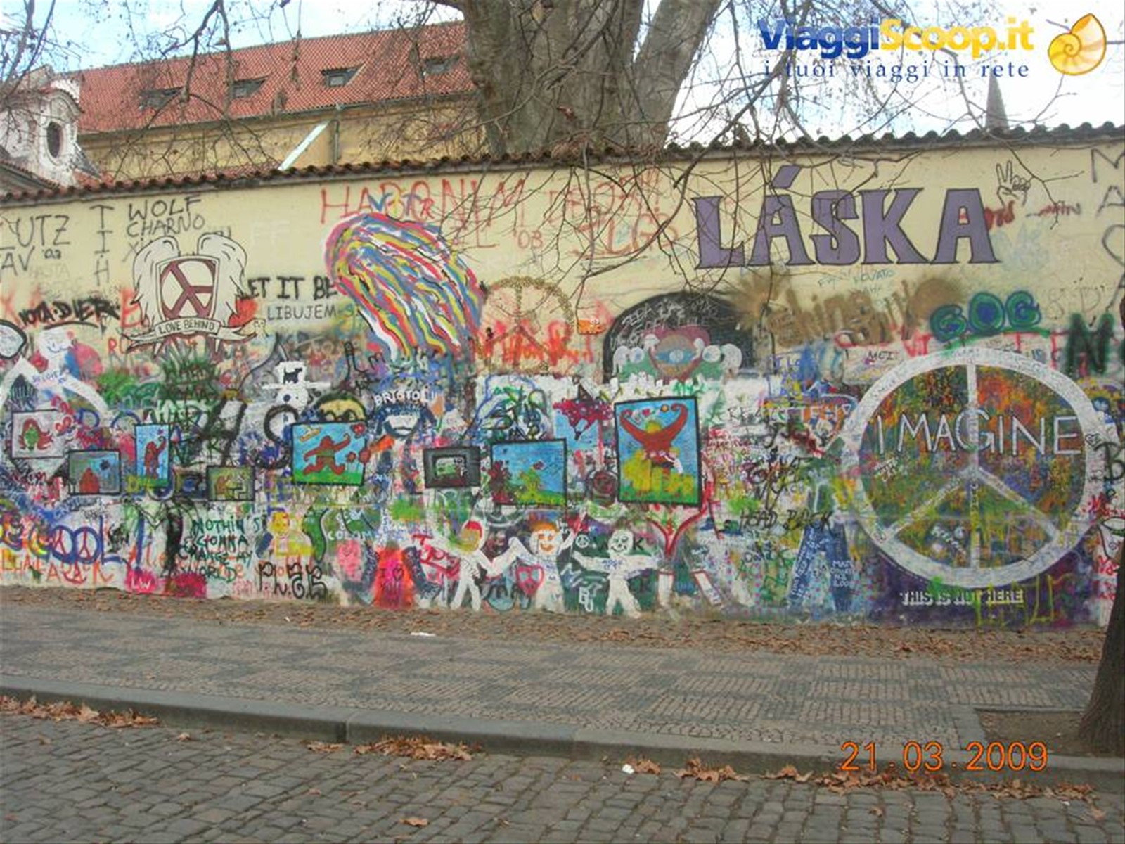 Praga - muro a John Lennon