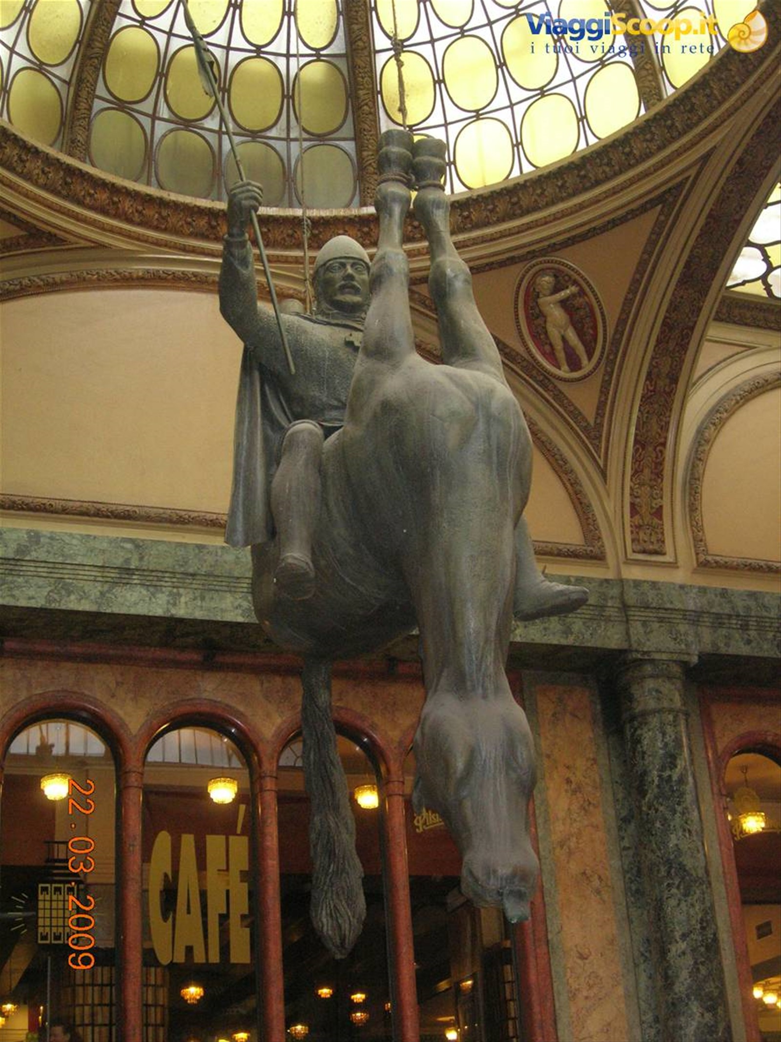 Praga - bizzarra statua a Venceslao