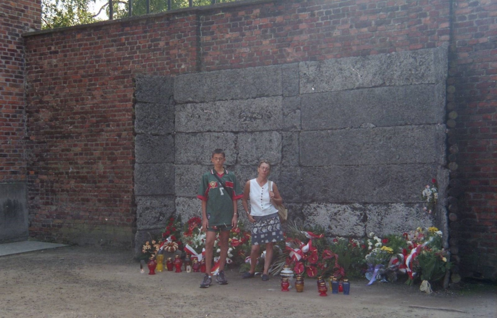 Auschwitz - muro della morte