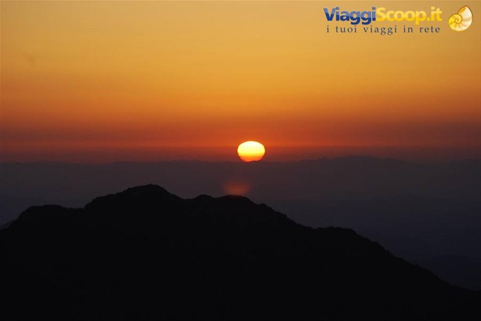 L'alba sulla cima del Monte Sinai - Che faticaccia!!! Ma ne vale la pena.