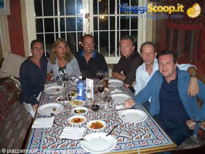 cena con gli amici di milano