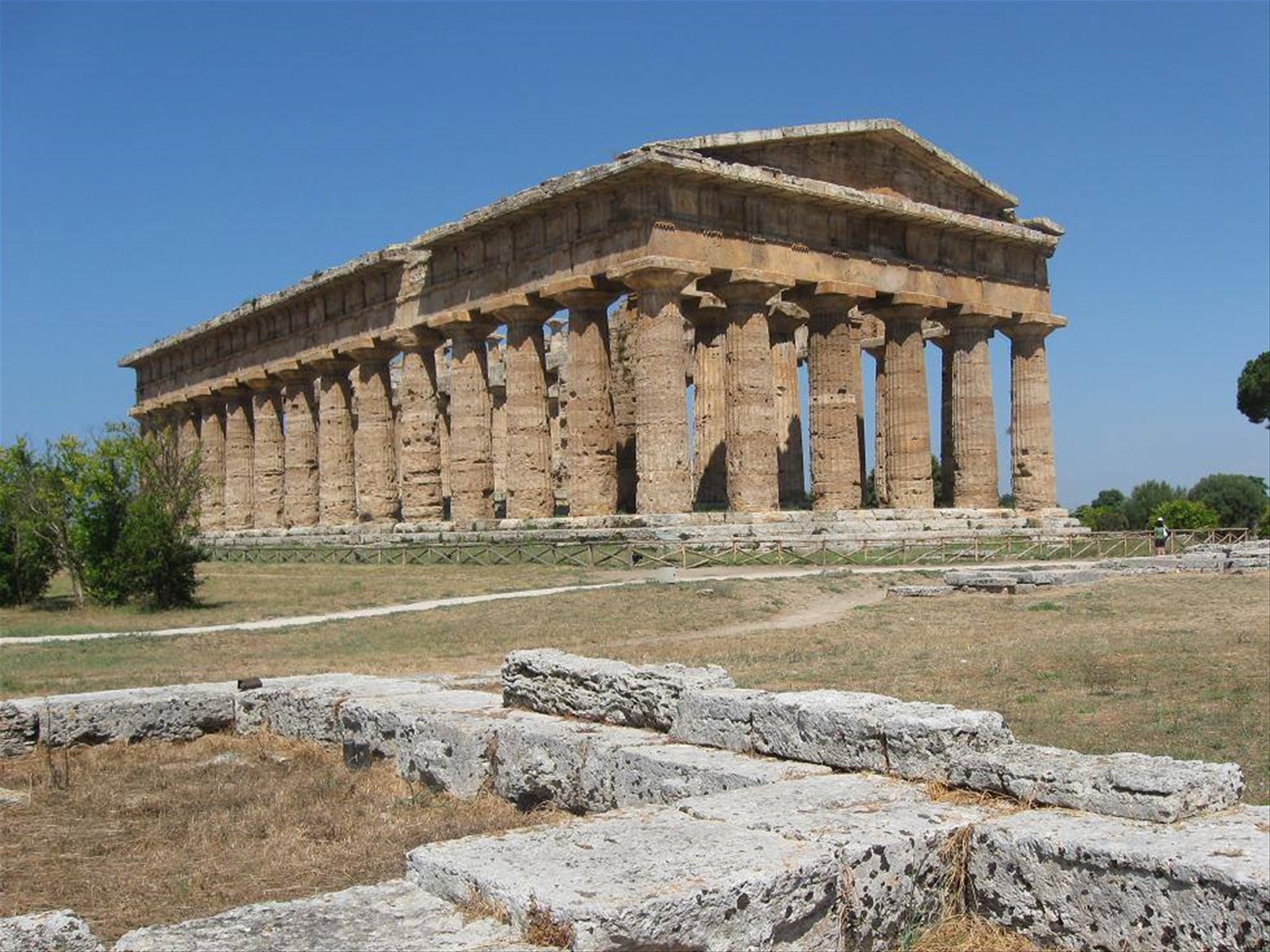 TEMPIO DI NETTUNO