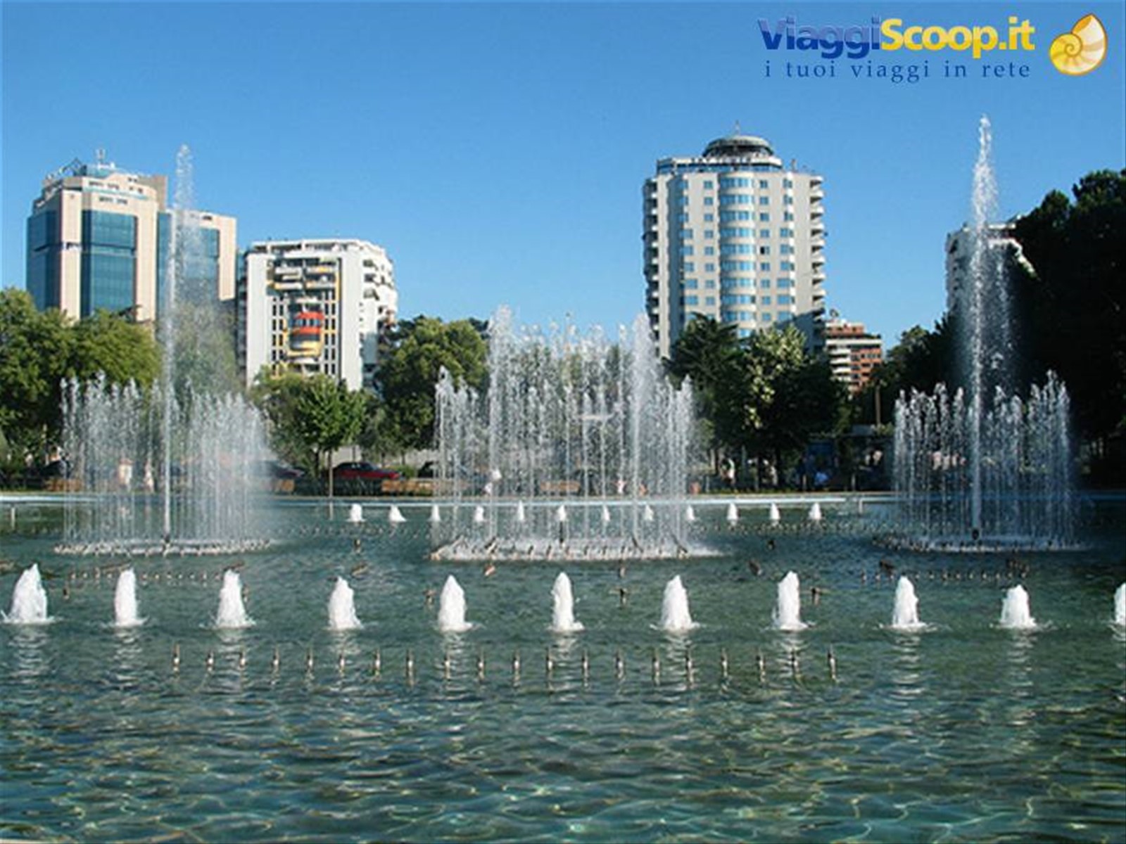 TIRANA - IL PARCO