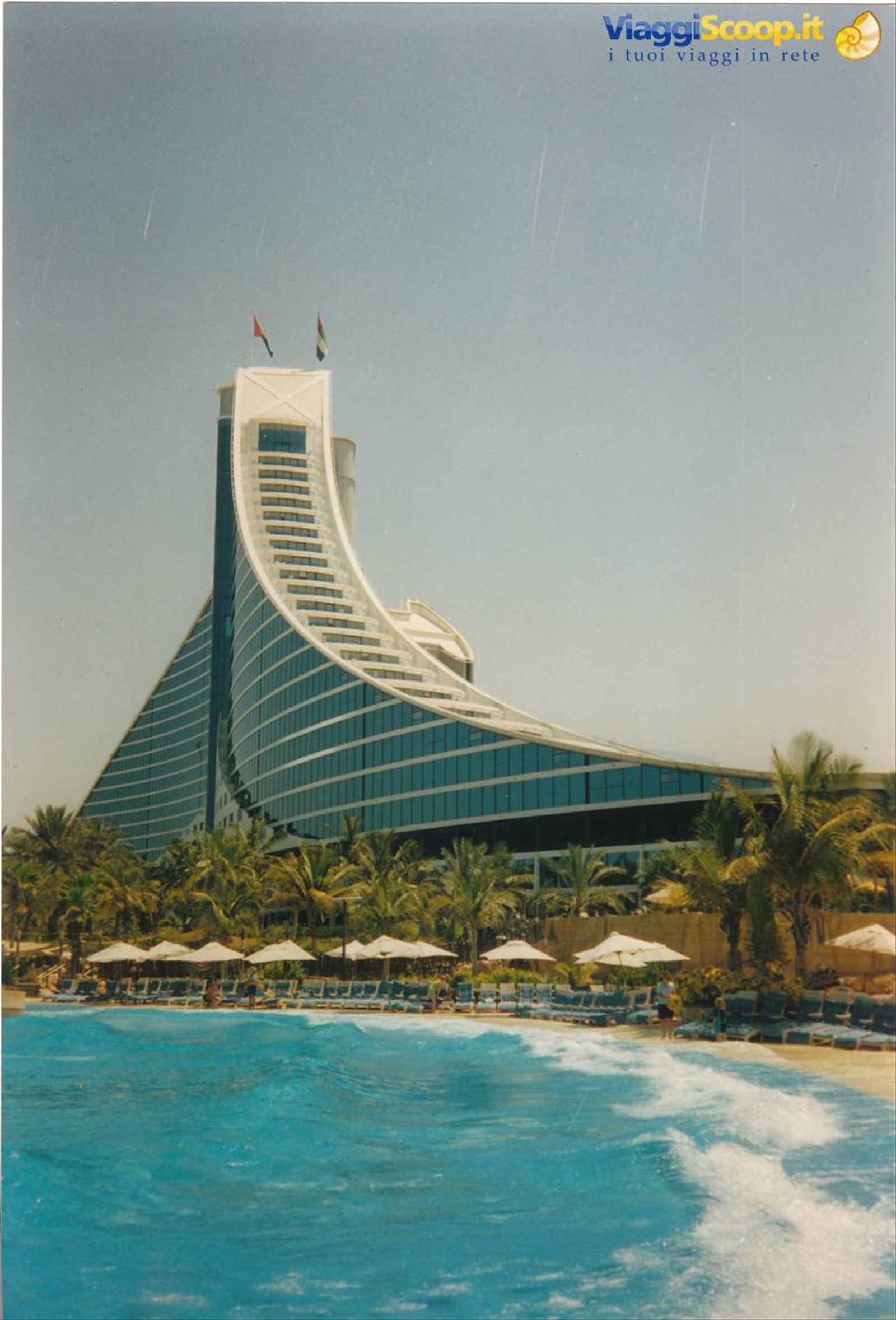Al Jumeirah beach