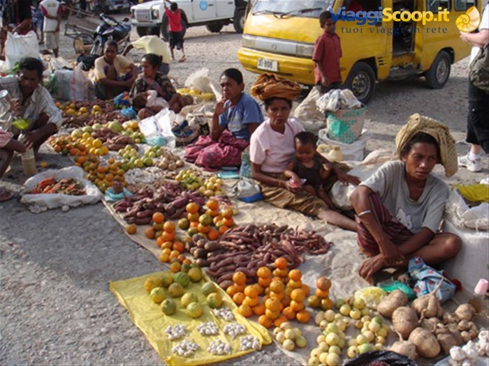 mercato all' aperto