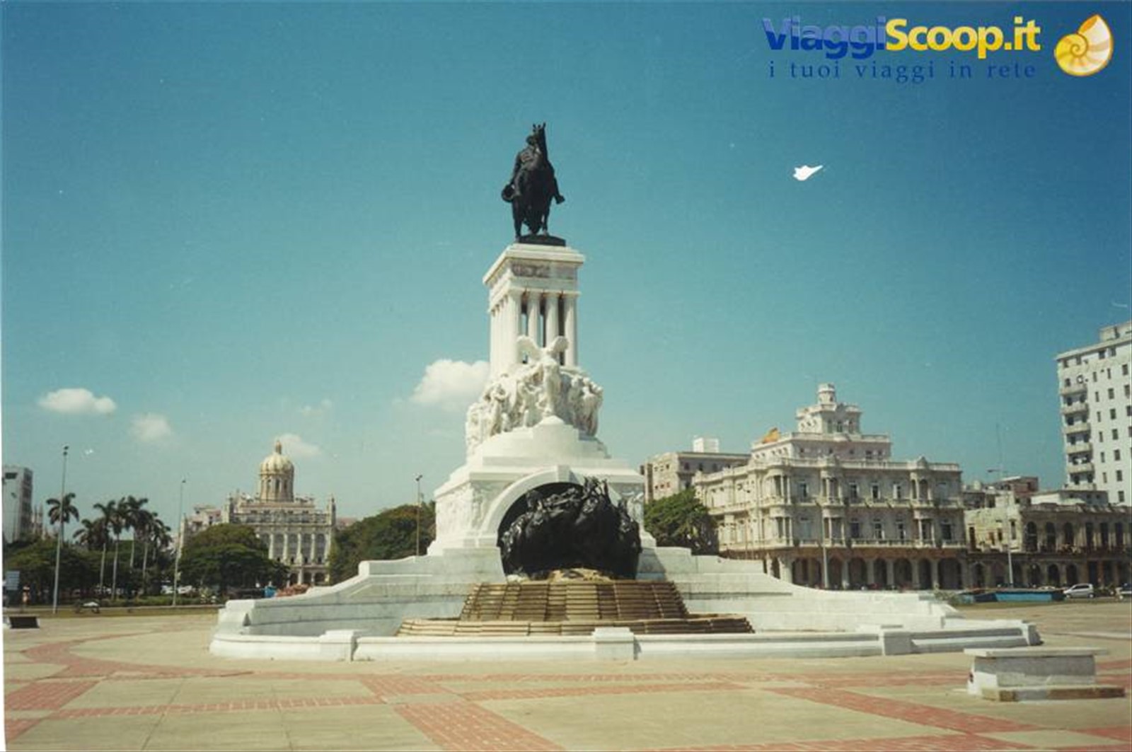 plaza Maximo Gomez