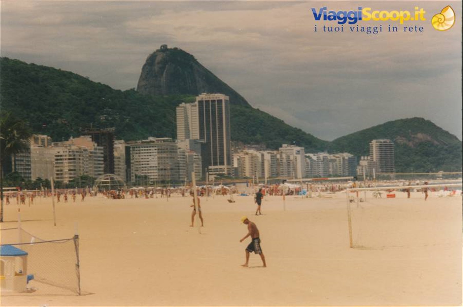 Copacabana, un immenso campo di calcio
