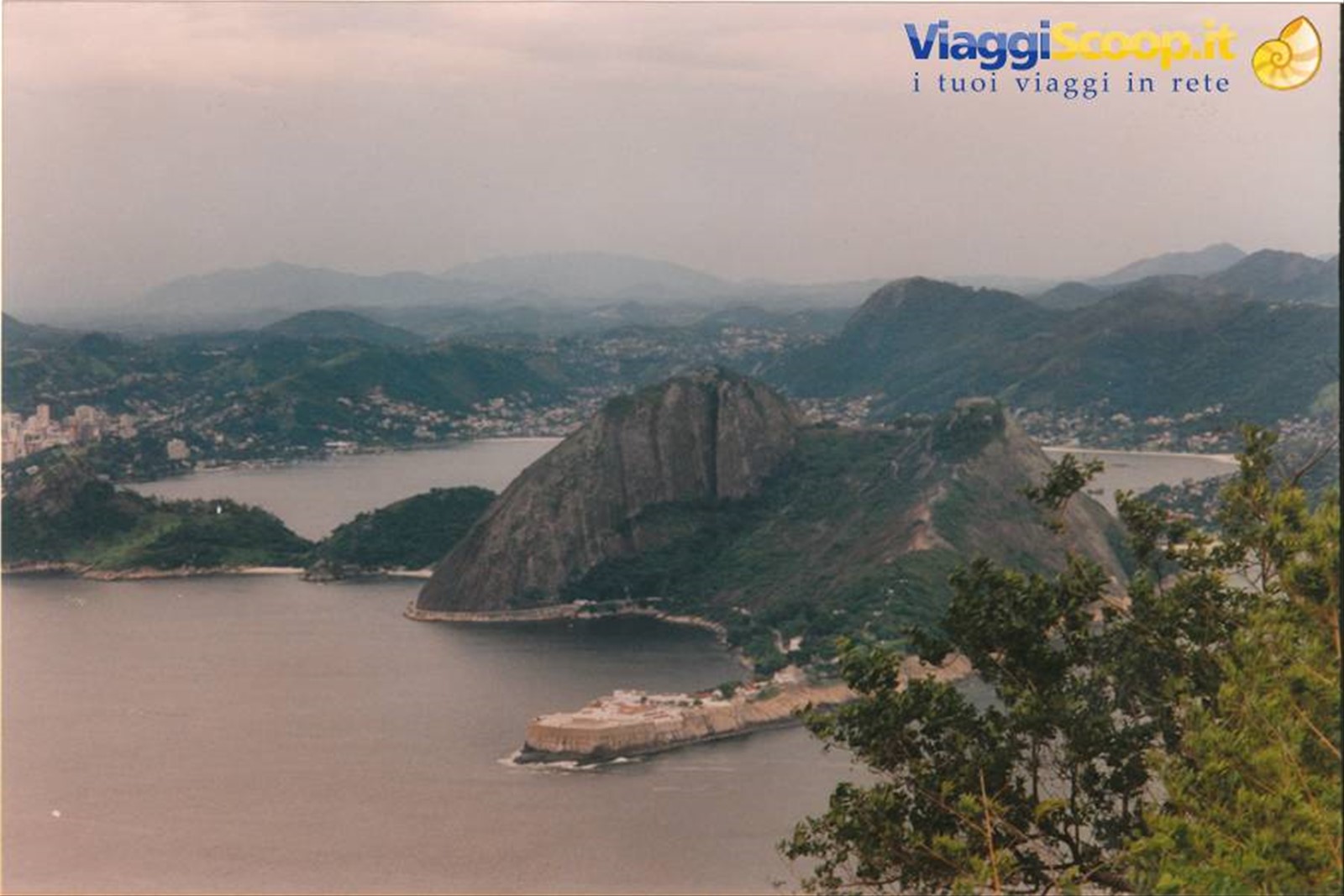 l' ingresso della baia di Rio