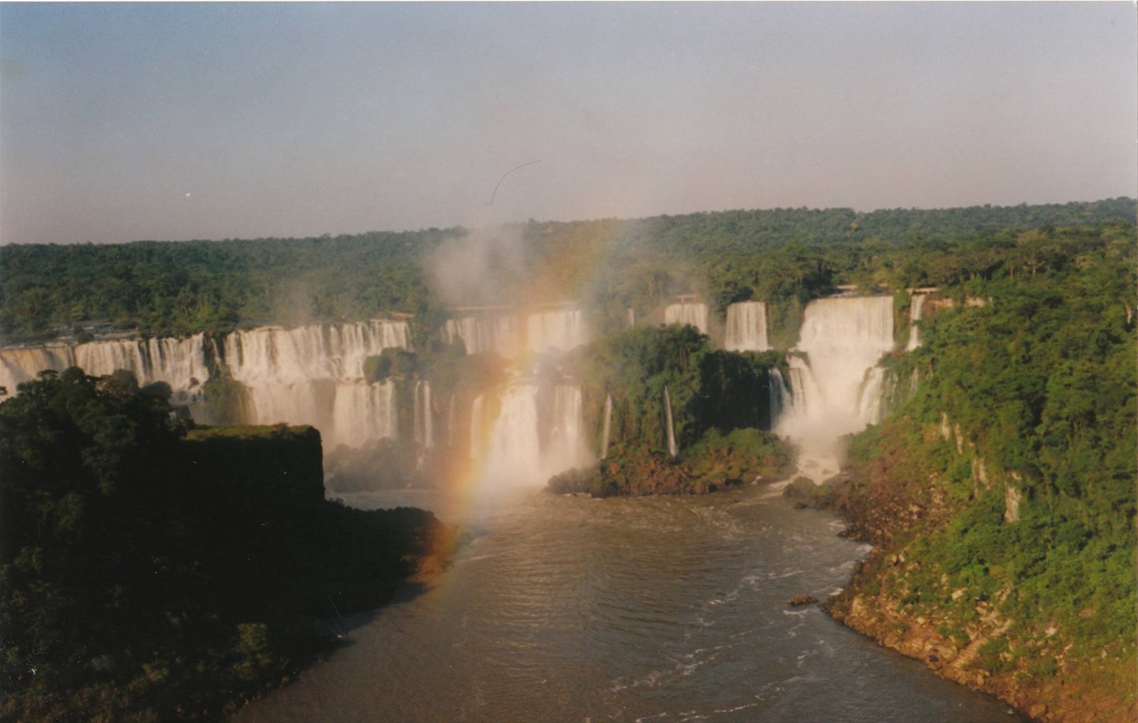cascate con l' arcobaleno