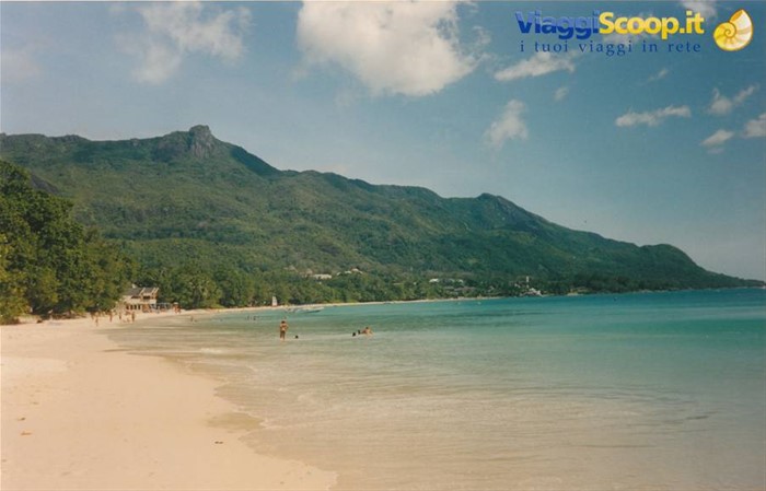 Mahè, spiaggia di Beau Vallon