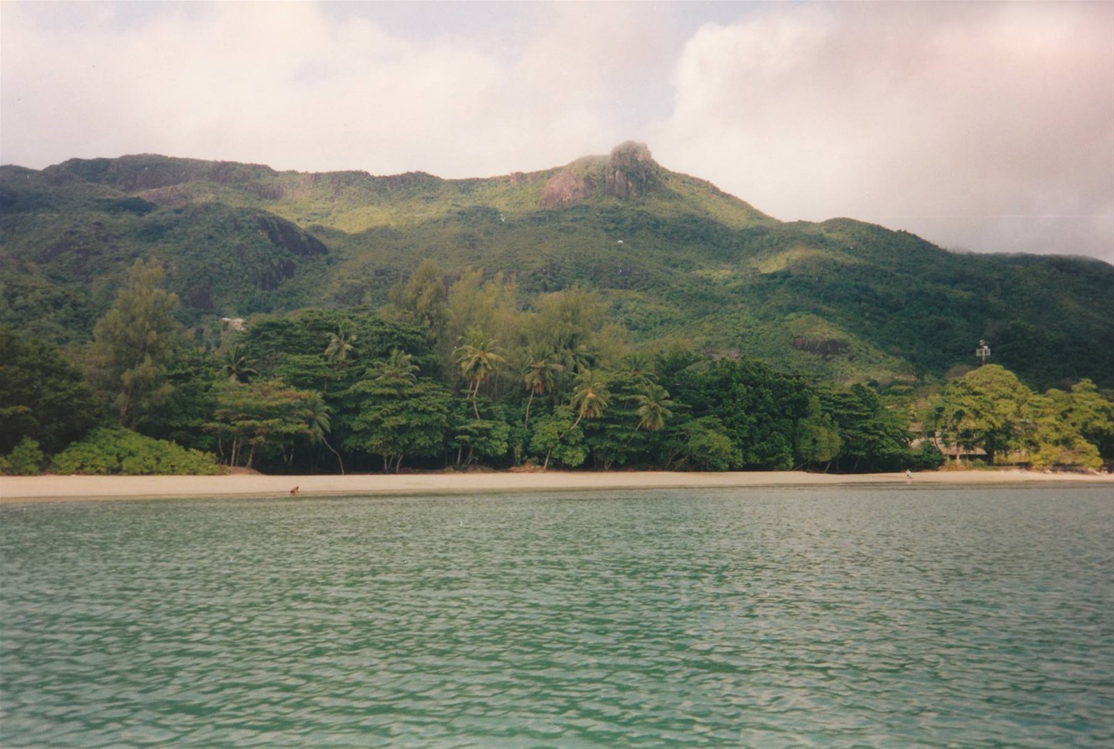 Mahè, spiaggia di Ternay