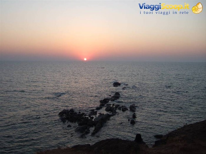 tramonto dalla spiaggia di Vogator