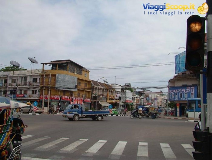 strade di Vientiane