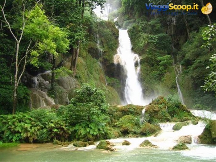 cascate Kuang si, vicino Luang Prabang