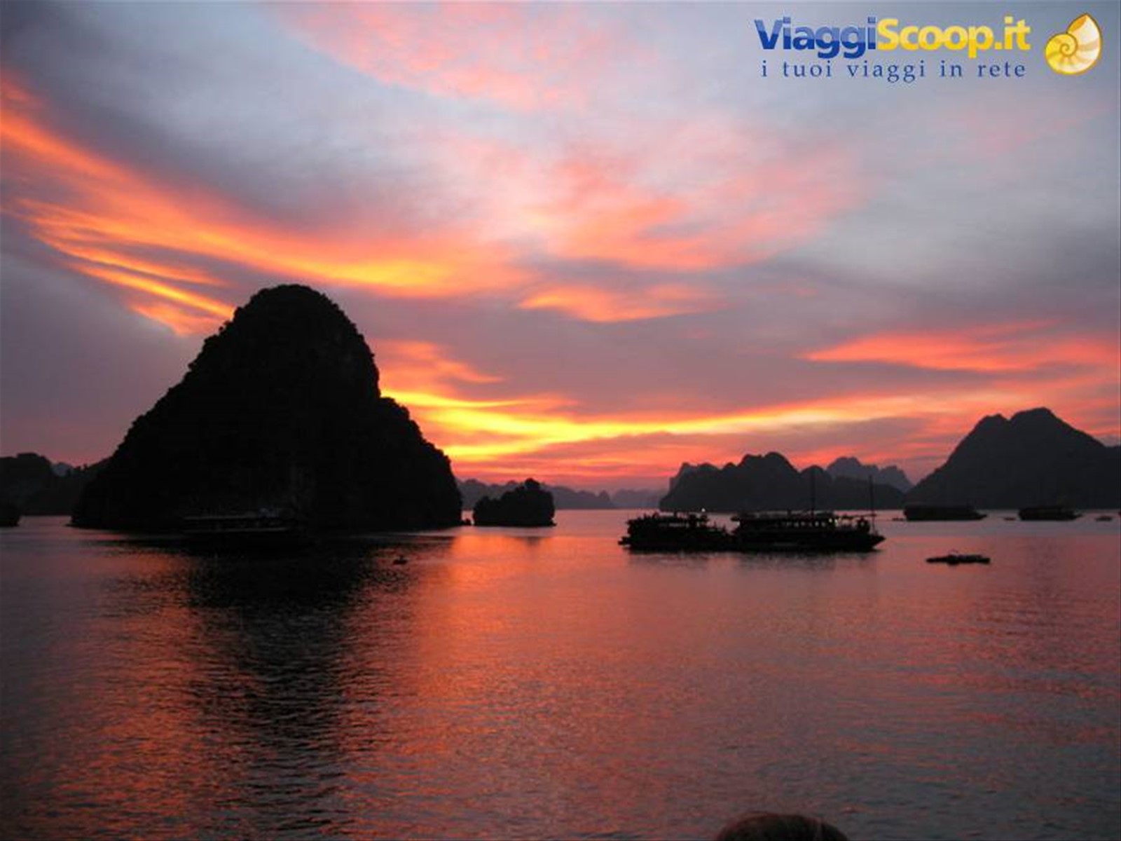 tramonto ad Ha long