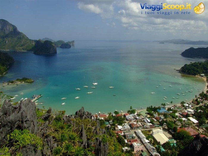 Palawan, vista su El Nido dalla falesia