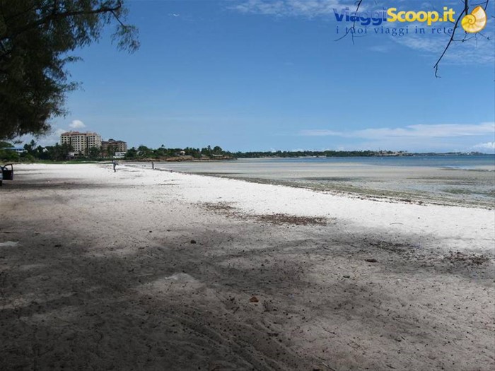 spiaggia di Dar con la bassa marea