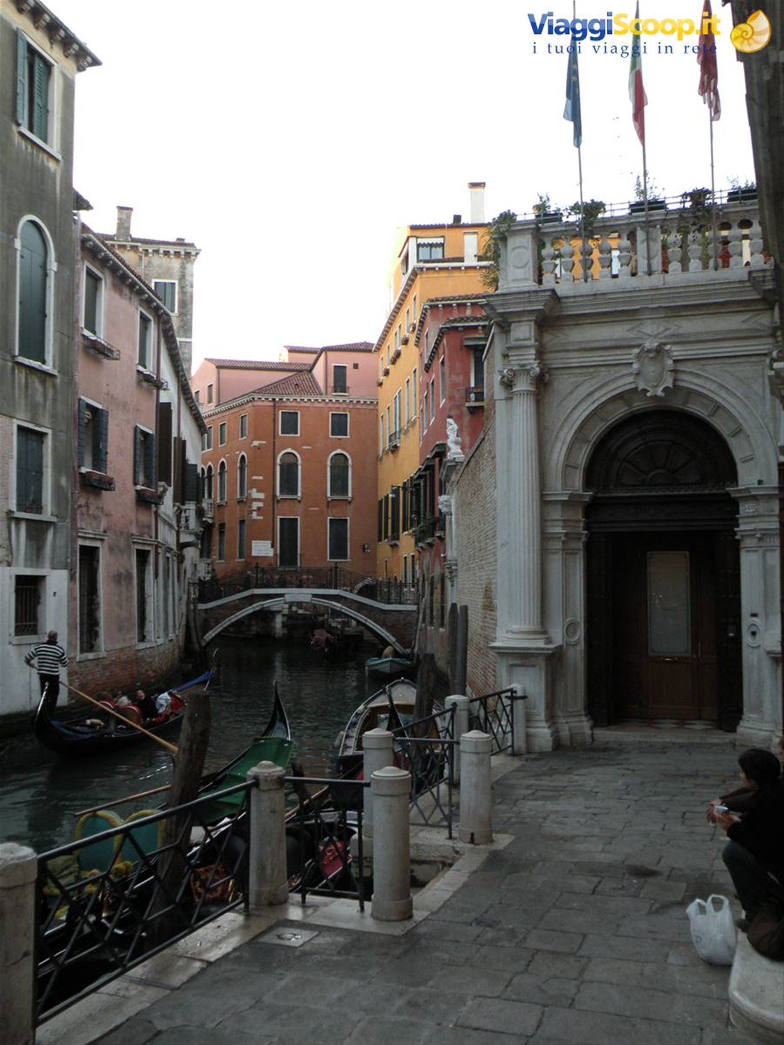 canale e ingresso della Foresteria Valdese