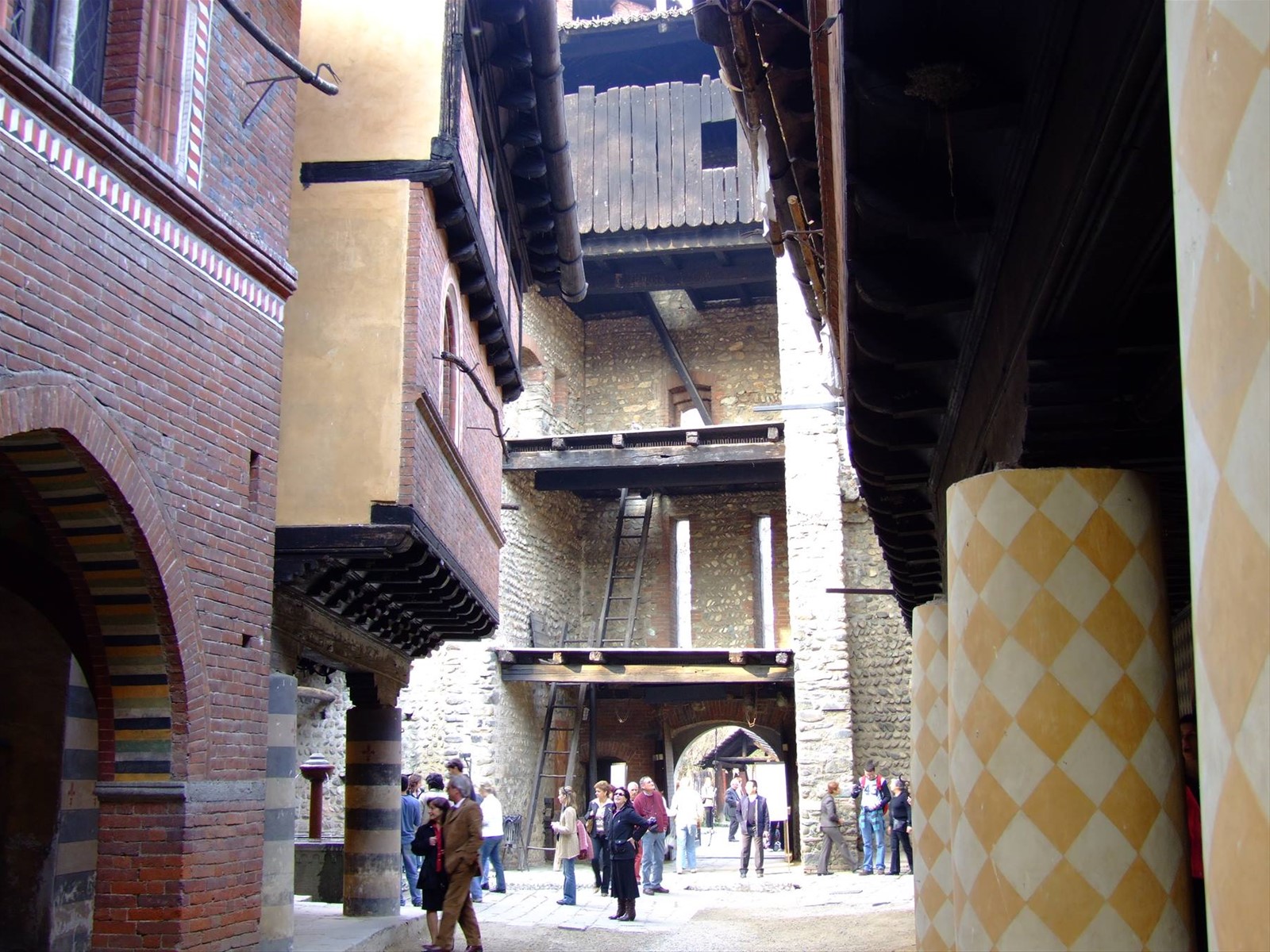 Parco del Valentino - Interno Borgo Medievale