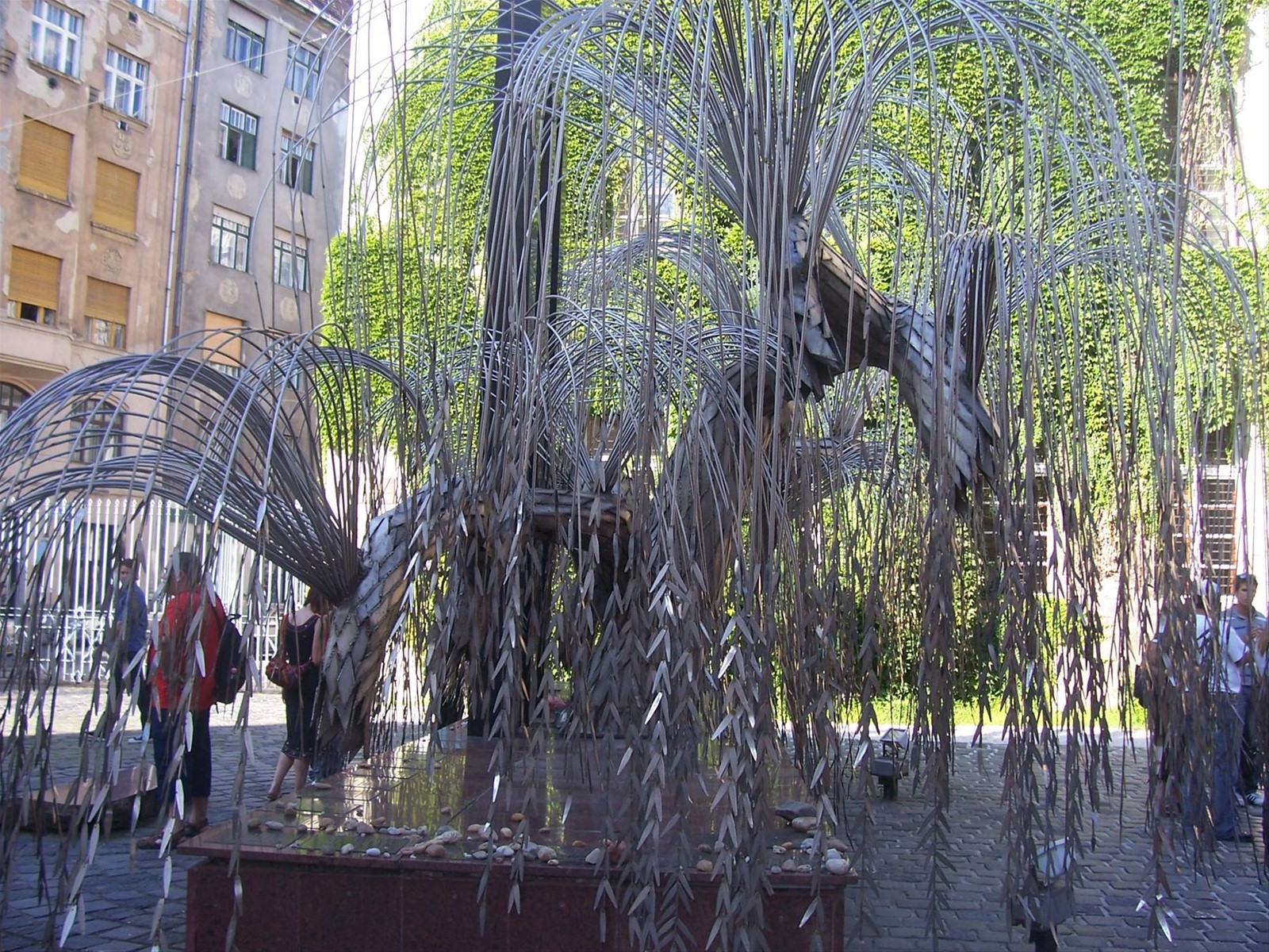 MONUMENTO AGLI EBREI DEPORTATI