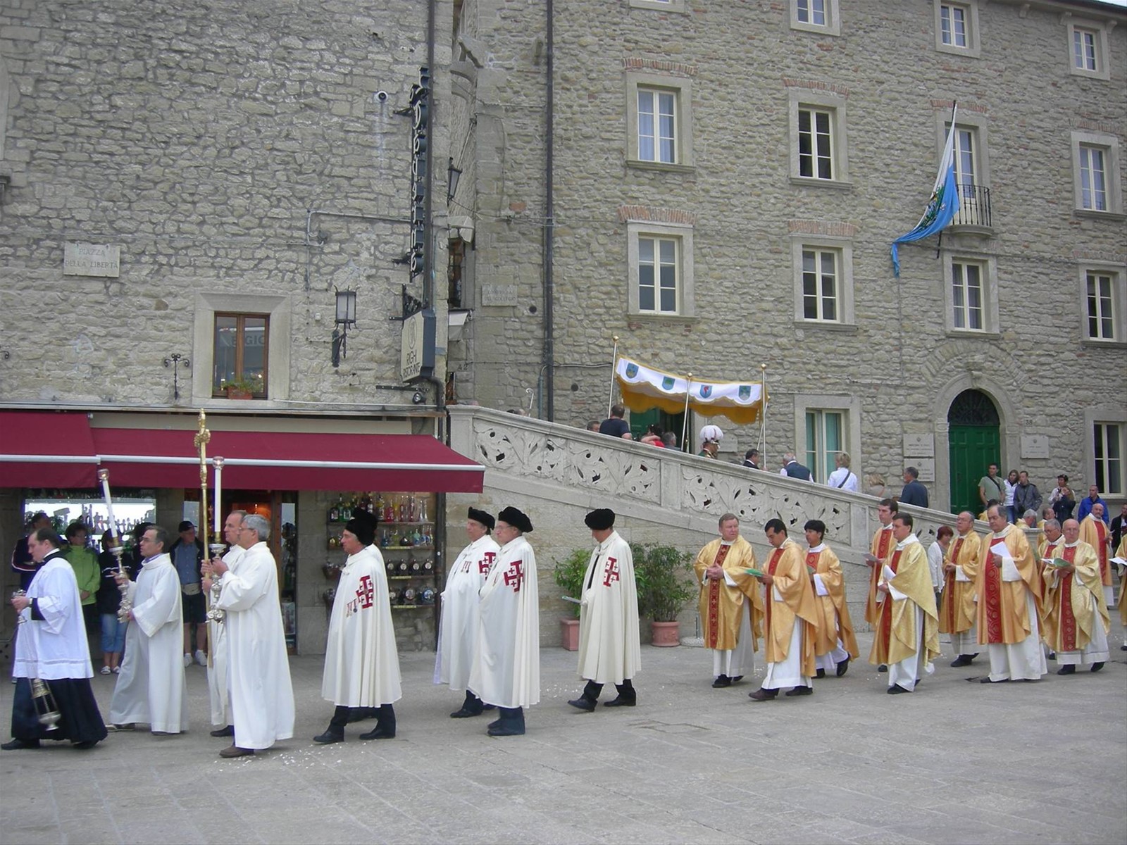 corteo degli ecc.mi capitani reggenti (corpus domini)