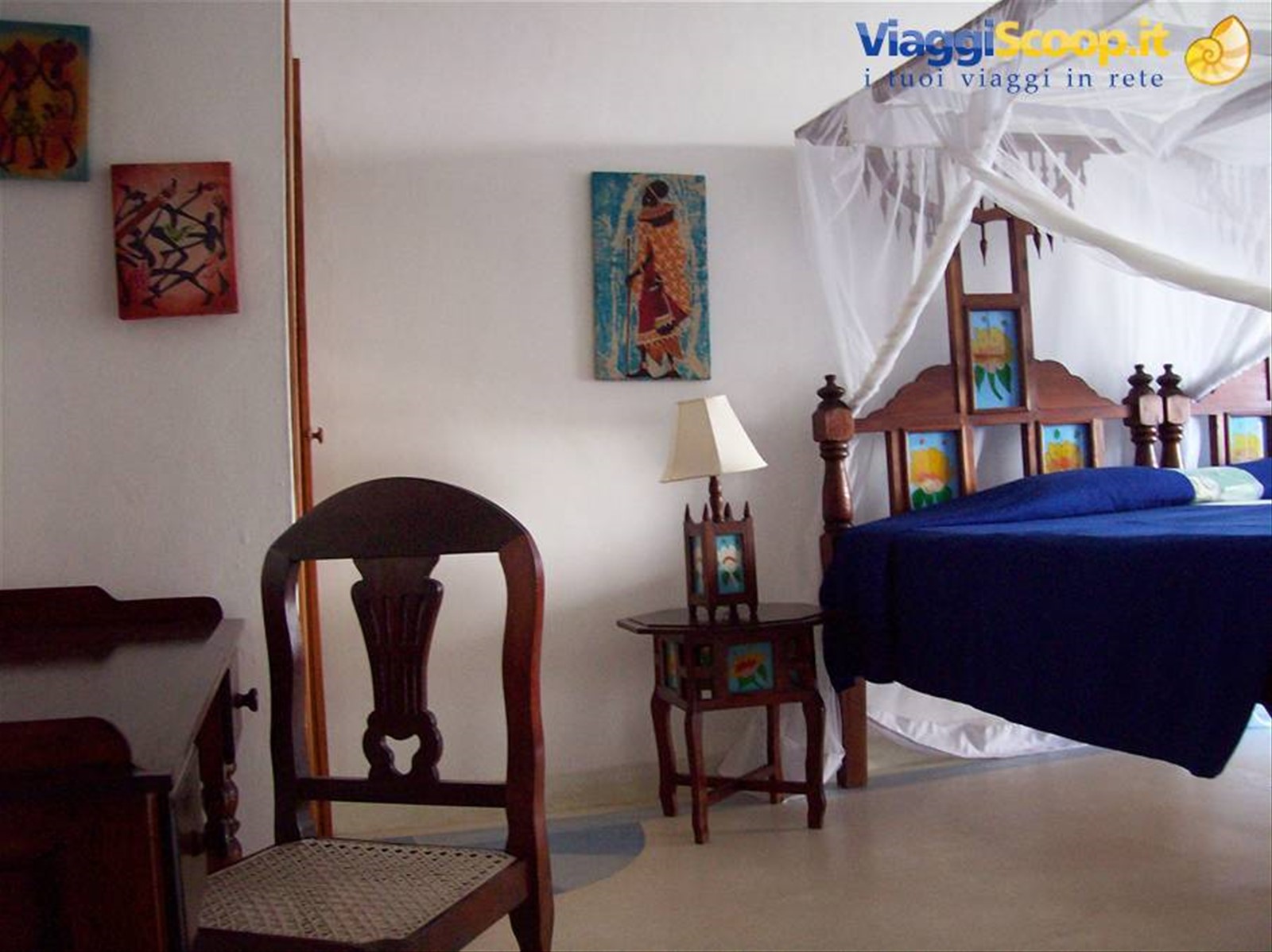 INTERNO CAMERA VILLA MARE