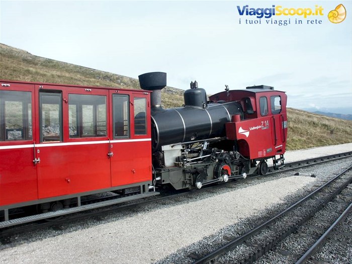 Salzkammergut 037 - St. Wolfgang - Treno SchafbergBahn