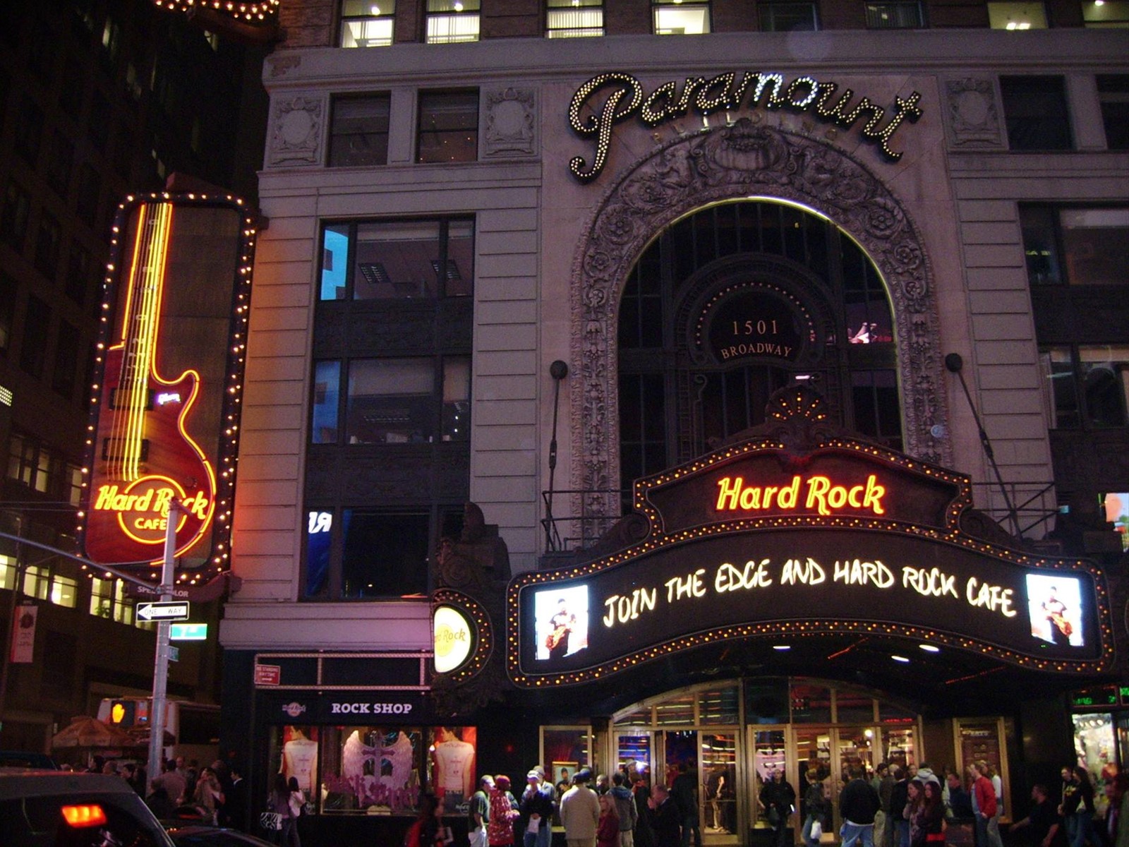 Hard rock café