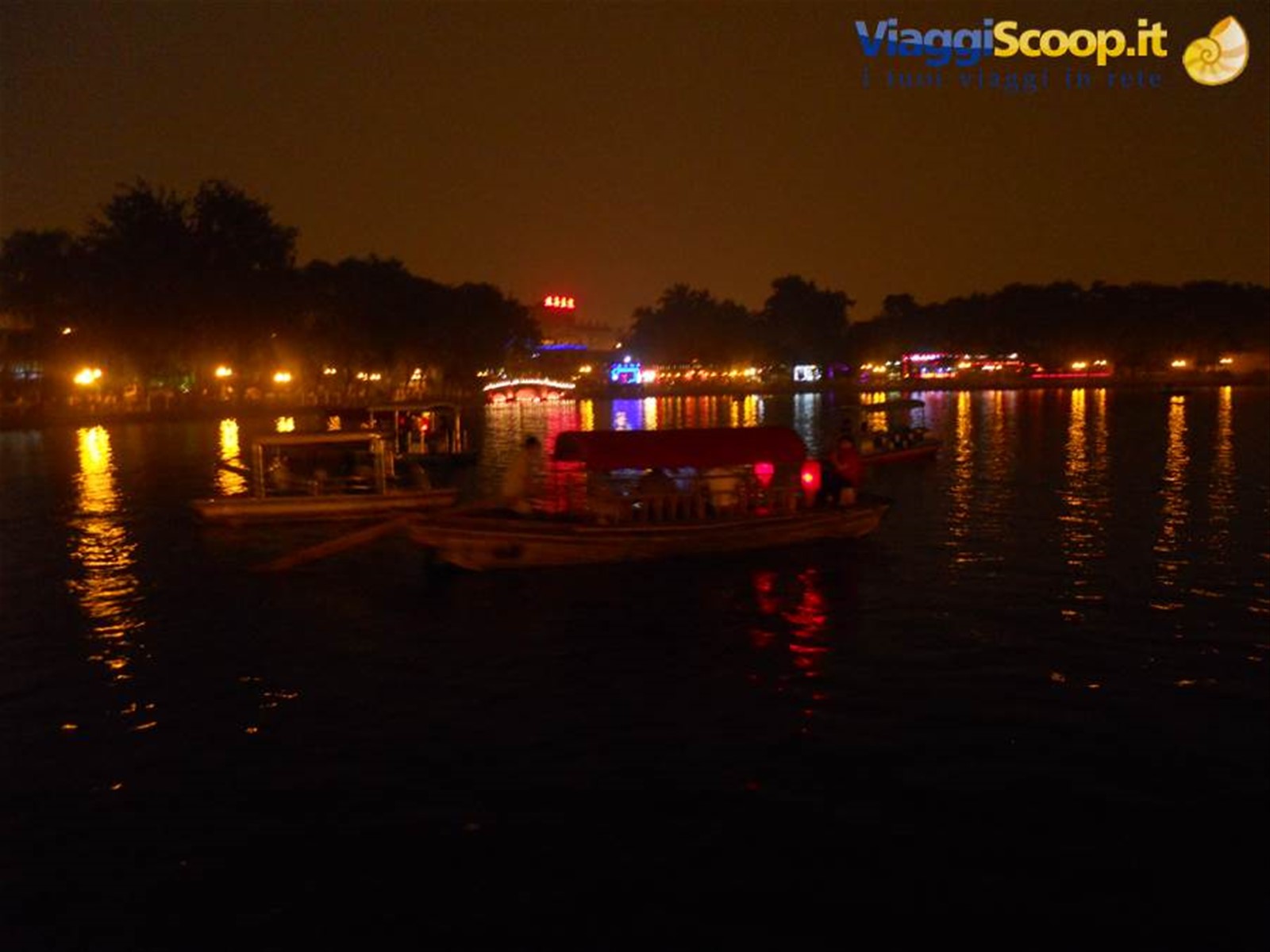 Pechino by night