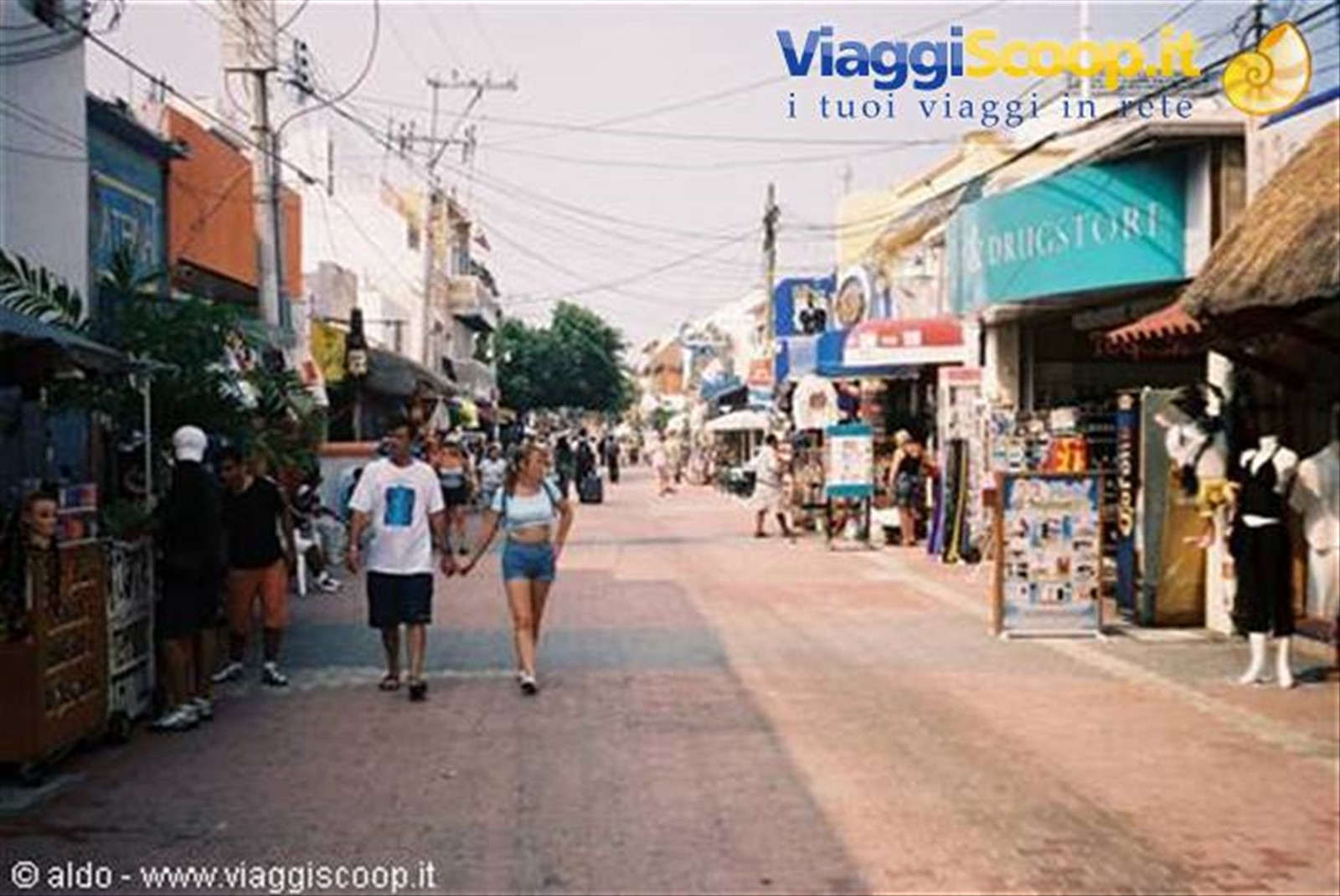 "Quinta Avenida Playa del Carmen"