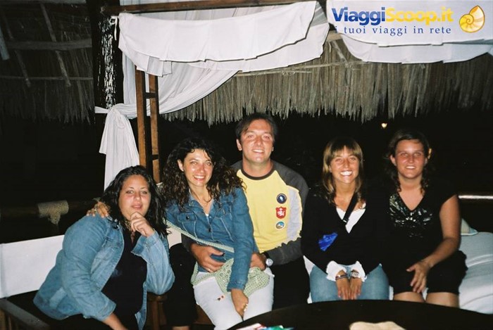 Con morosa e amiche