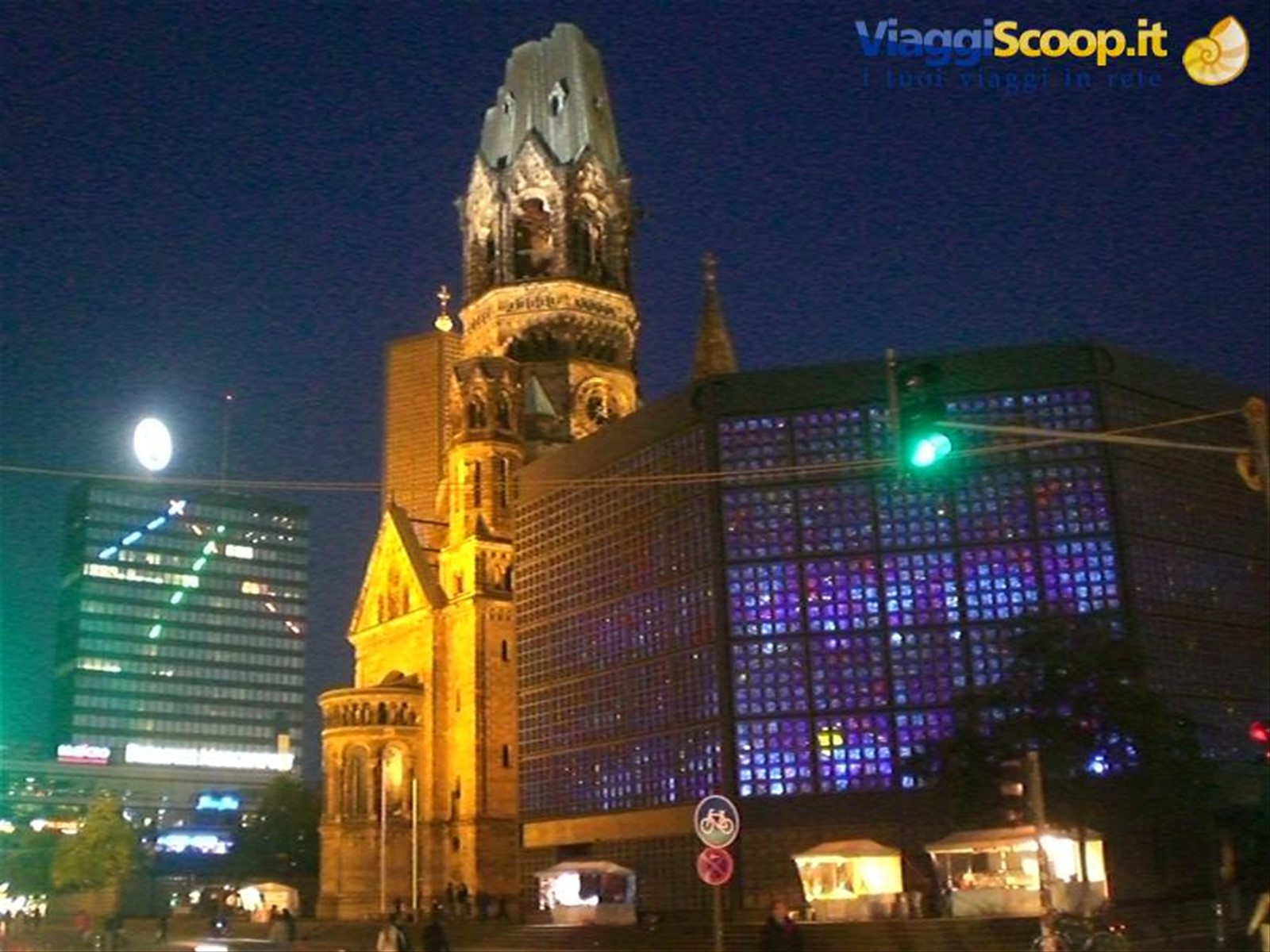 Gedachtniskirche di notte