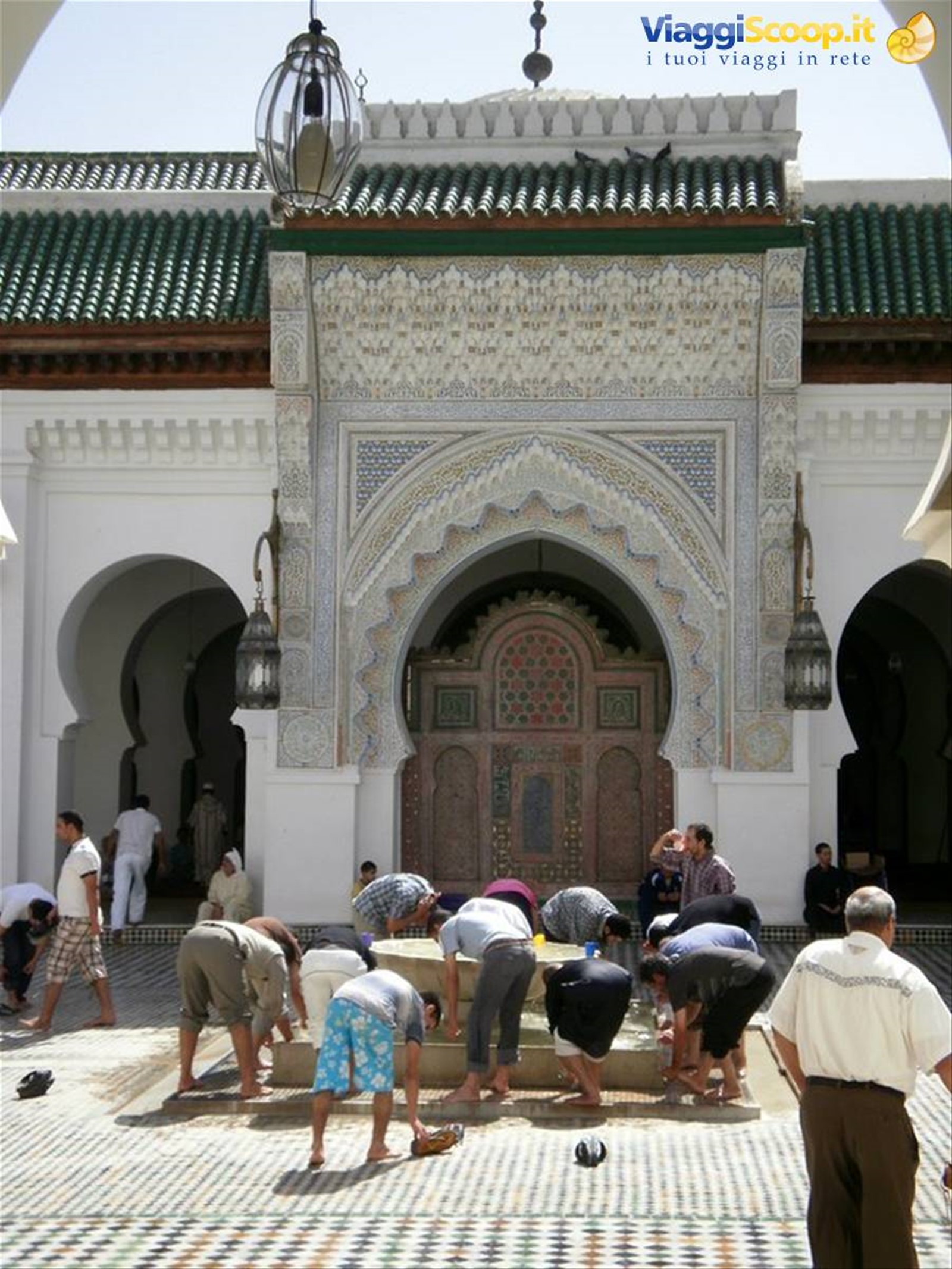 preghiera in moschea