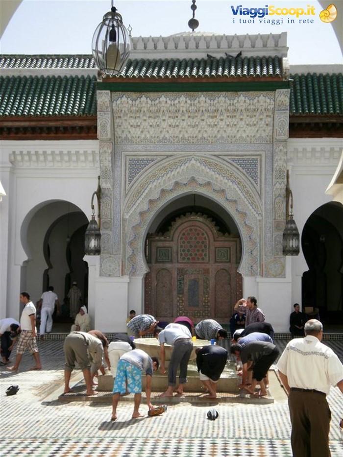 preghiera in moschea