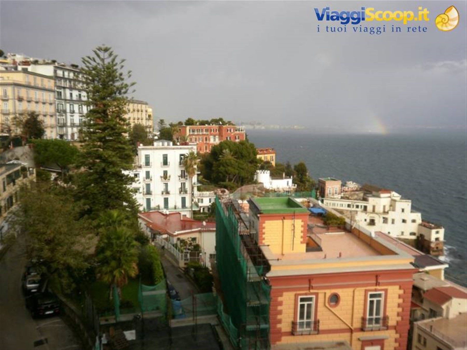 Arcobaleno in mare