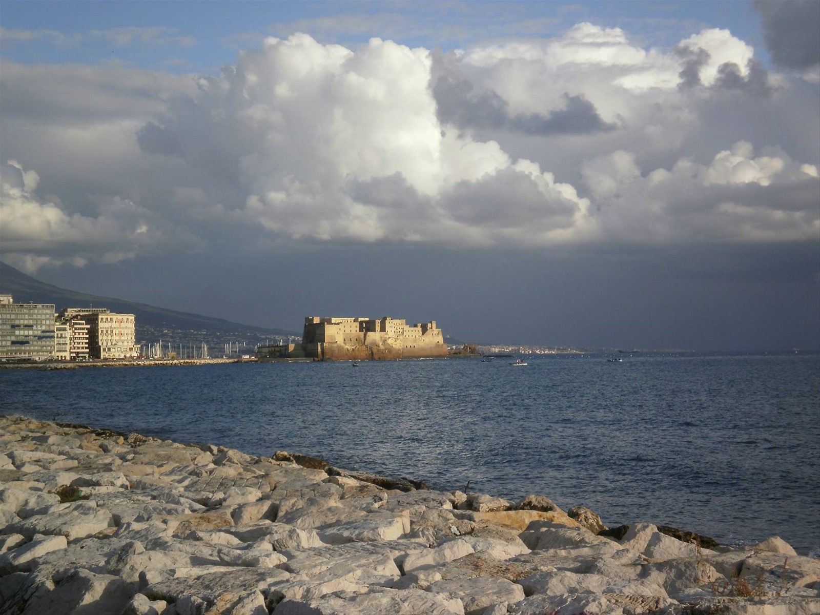Castel dell'Ovo