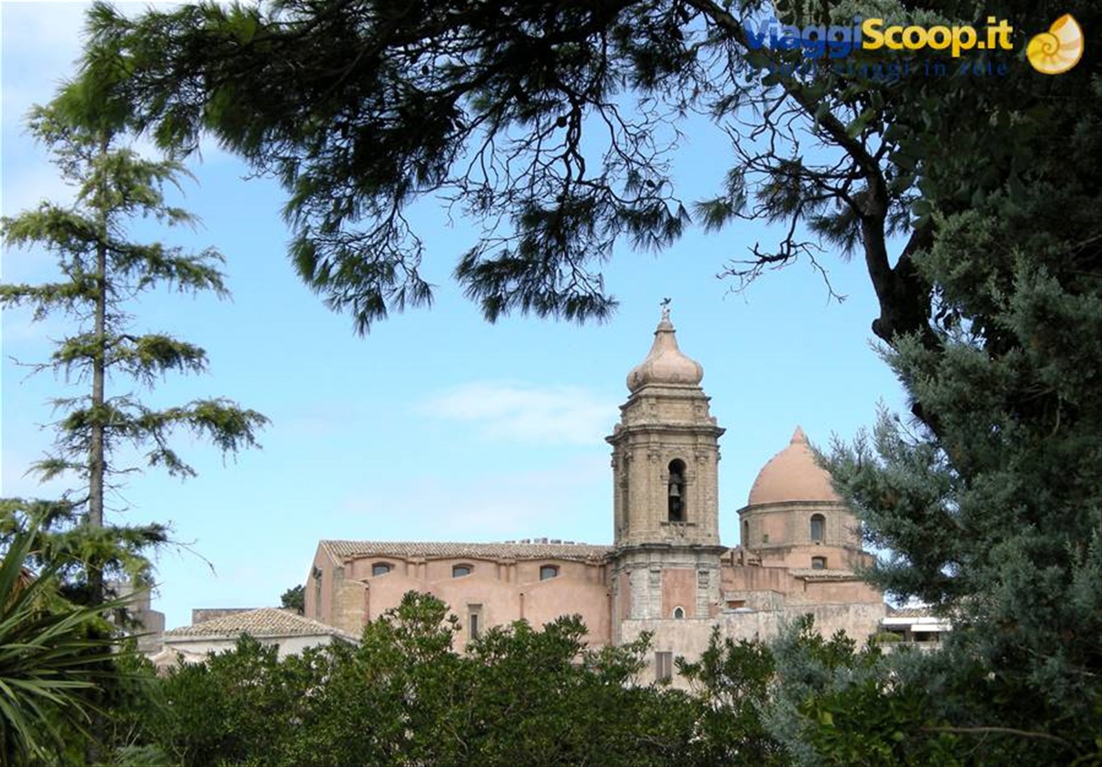 Erice - Scorcio di una delle 60 chiese
