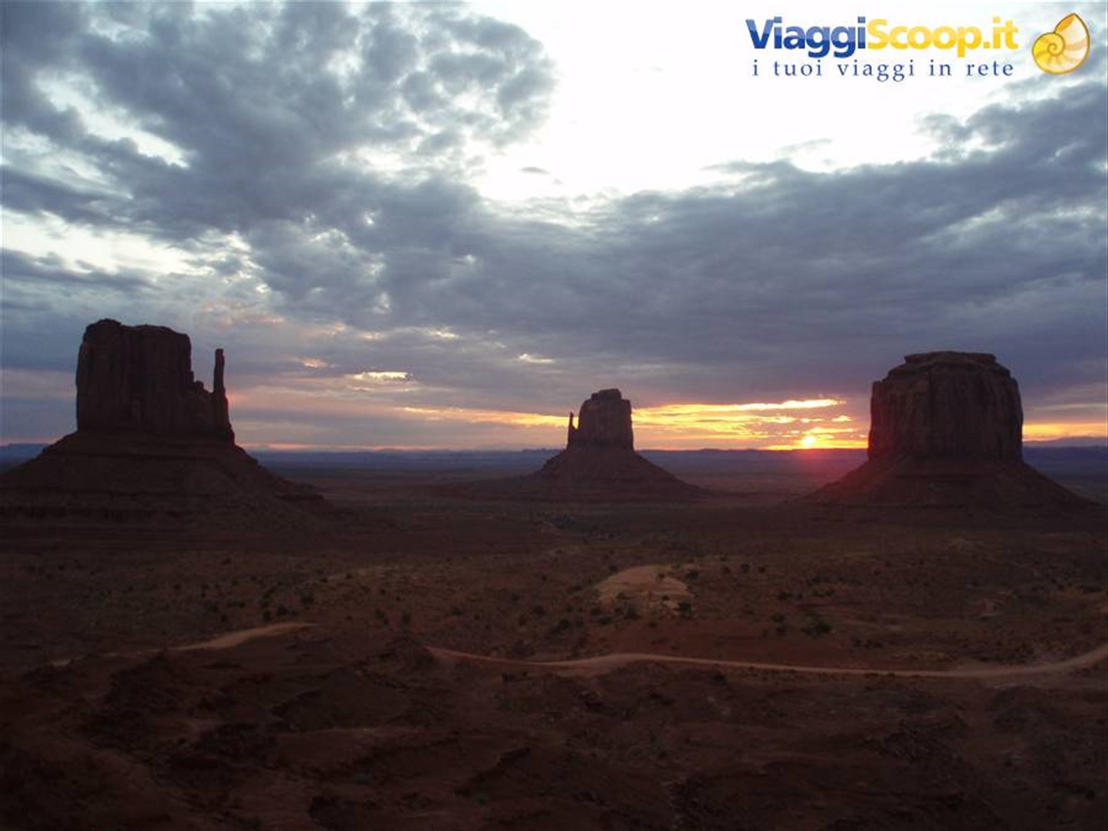 Monument Valley - L'alba alle Buttes