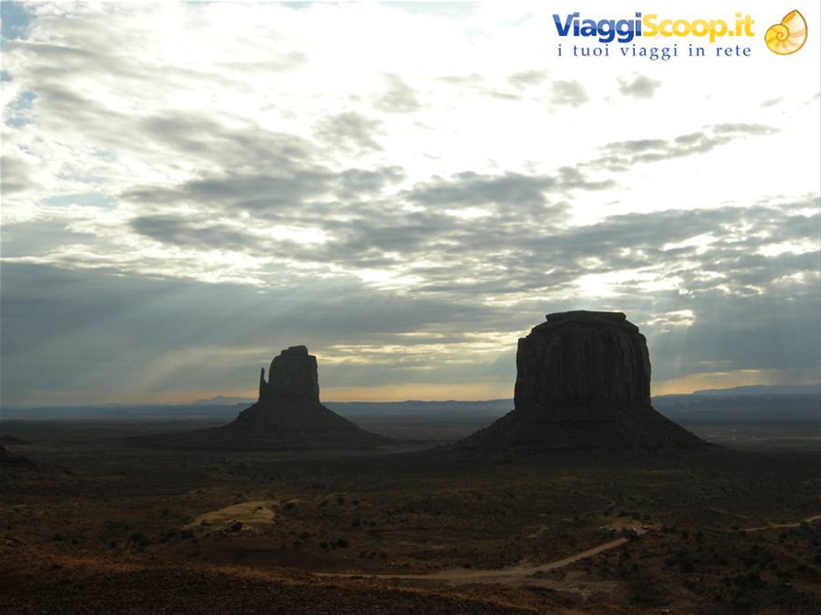 Monument Valley - L'alba alle Buttes