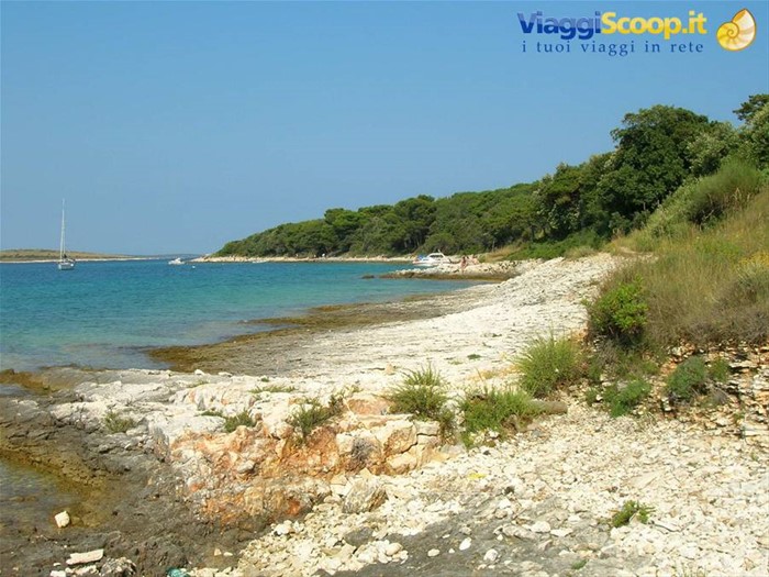 spiaggetta desolata